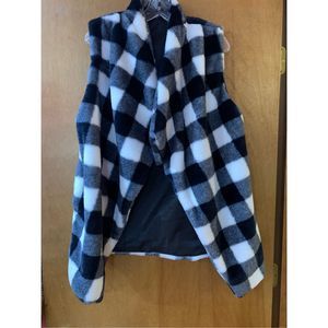 Black White Buffalo Plaid Vest Cardigan #vest